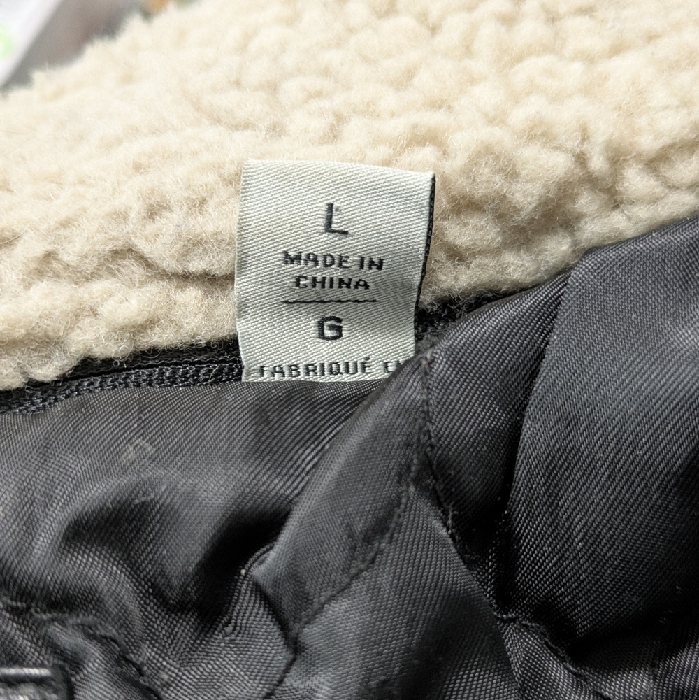 Levi Black Faux Leather Jacket with Cream Sherpa Collar - Picture 10 of 10